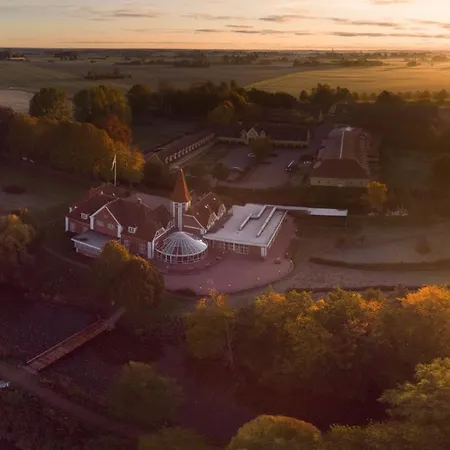 فندق Sorup Herregaard