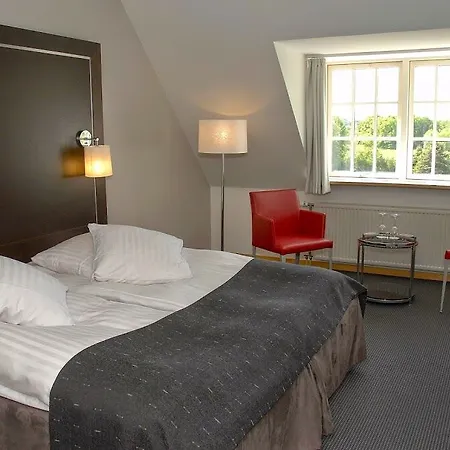 Sorup Herregaard فندق 4*